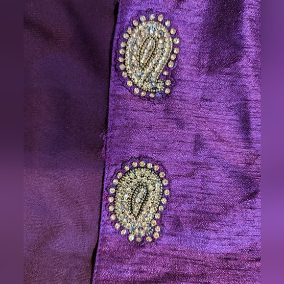 🪔 Qipao Inspired Indian Ethnic Wear - Picture 5 of 8